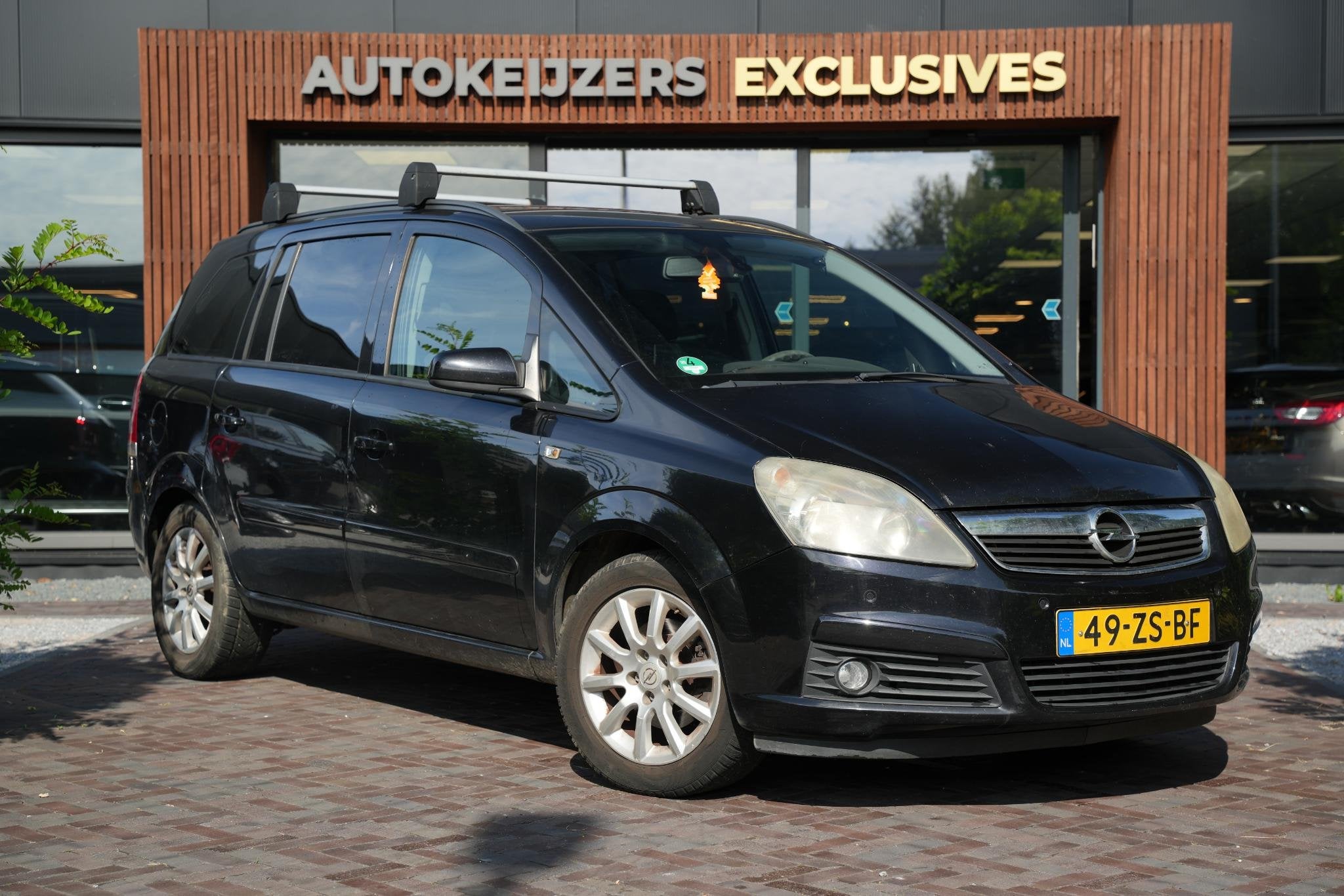 Opel Zafira 1.8 Temptation Dakdragers Regensensor Climate co, Voorwielaandrijving, Stof, Gebruikt, Zwart