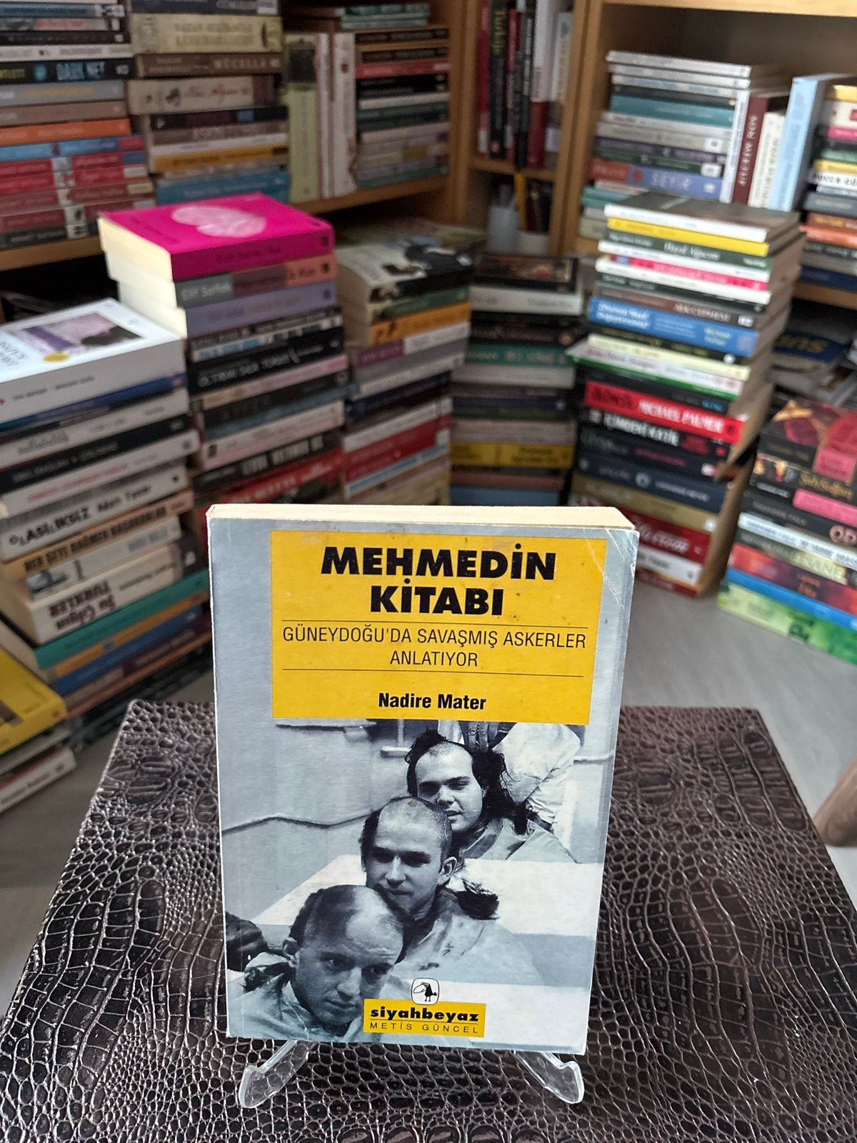 Mehmedin Kitabı - Nadire Mater (Turks boek), Ophalen of Verzenden, Gelezen, Wereld overig