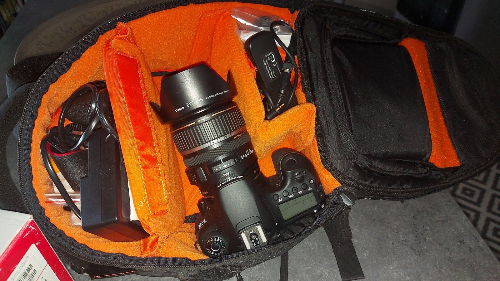 Complete Camera EOS 60D-set, Audio, Tv en Foto, Fotocamera's Digitaal, Ophalen, Gebruikt, Canon, 8 keer of meer