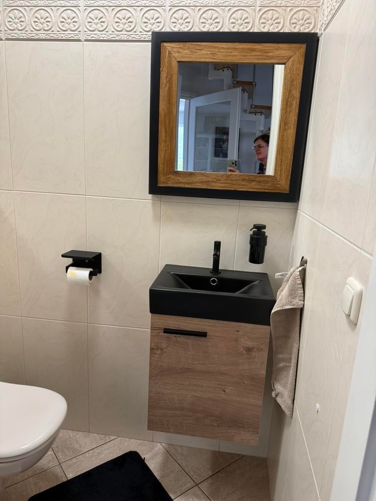 Toiletkastje, Ophalen, Minder dan 50 cm, Overige typen, Zo goed als nieuw