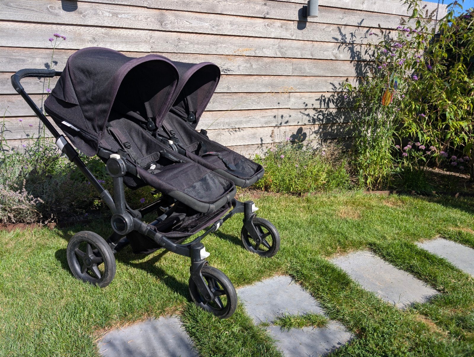 Bugaboo Donkey 3 Duo – zwart – compleet voor tweeling, Ophalen, Gebruikt, Overige merken, Zonnekap