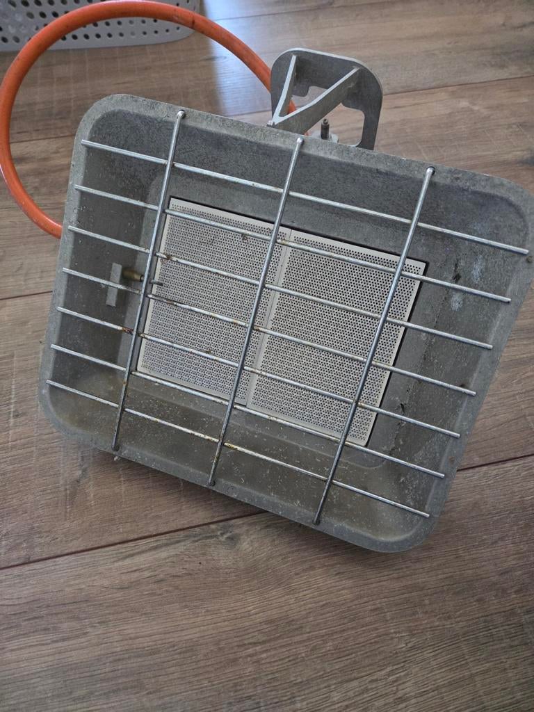 Gasheater / Terrasverwarmer, Ophalen, Gebruikt, Minder dan 30 cm, Kachel