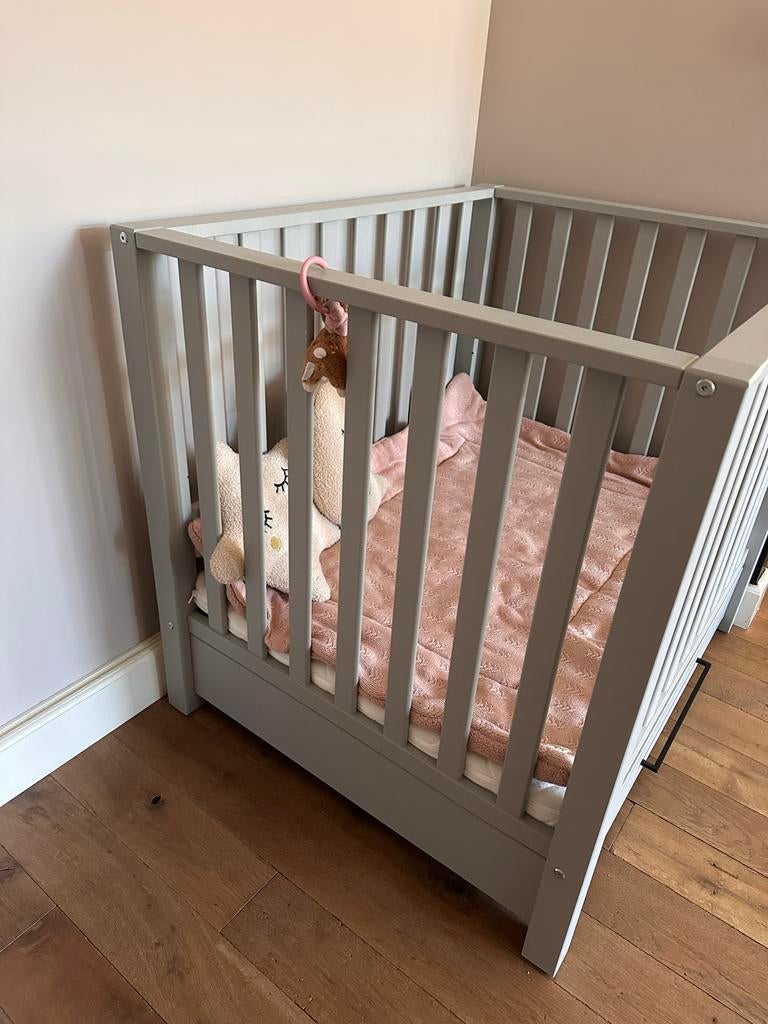 Casper Box Met Lade - Grijs, Kinderen en Baby's, Boxen, Ophalen, Gebruikt, Vierkant, Lade