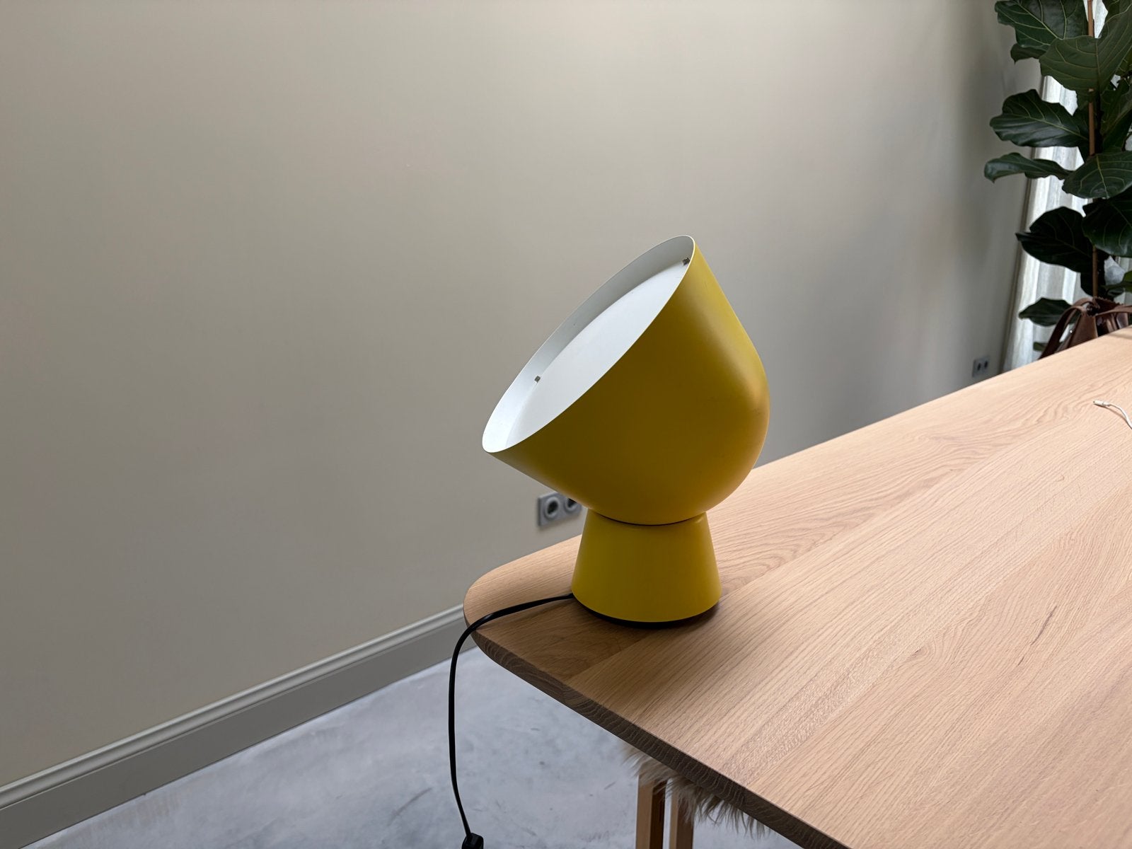 IKEA design tafellamp Ola Wihlborg - Geel, Ophalen, Geel, IKEA, Metaal