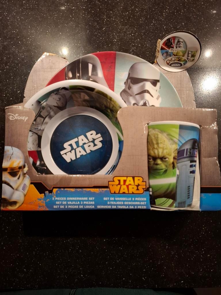 Bord, beker en schaaltje van starwars in originele verpakkin, Ophalen, Nieuw, Gebruiksvoorwerp