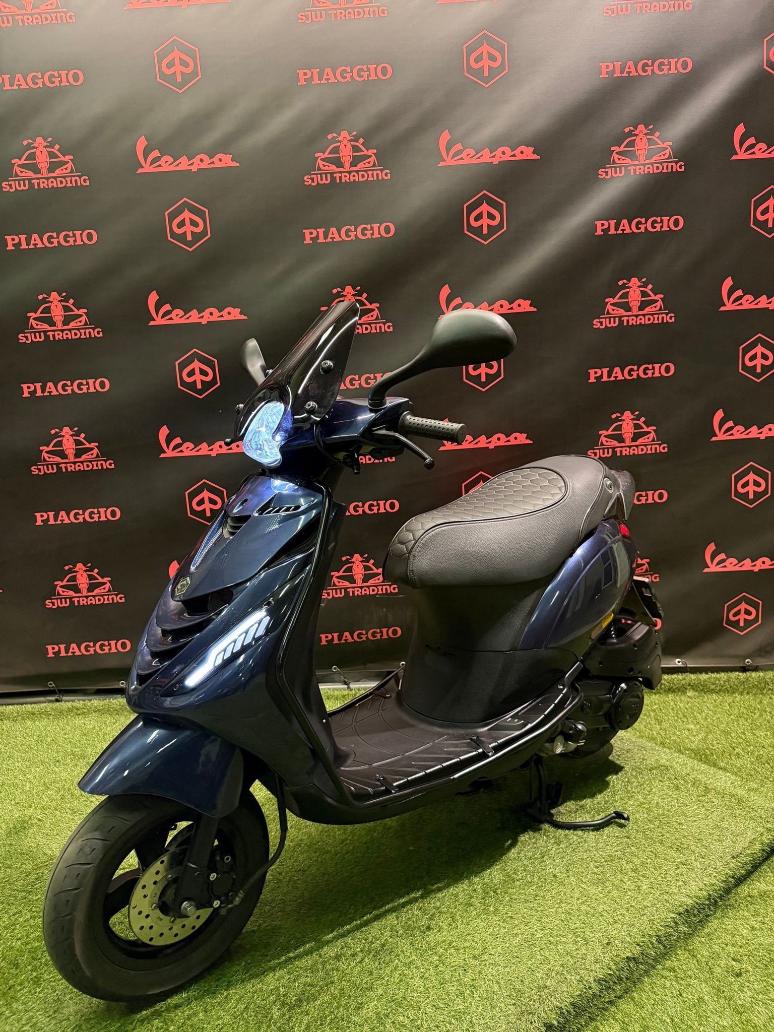 Piaggio Zip 2022 Brom! Midnight Blue / RS Zadel / Garantie!, Fietsen en Brommers, Maximaal 45 km/u, Zip, Ophalen of Verzenden