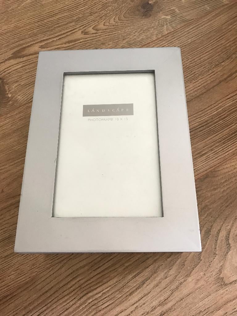 Fotolijst doosje zilver kleur, Ophalen, Zo goed als nieuw