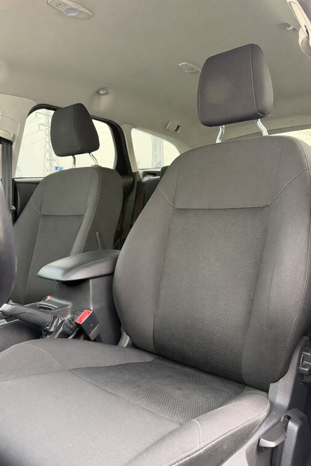 Foto 16 van Ford Focus Wagon 1.0 125PK EcoBoost Titanium Business