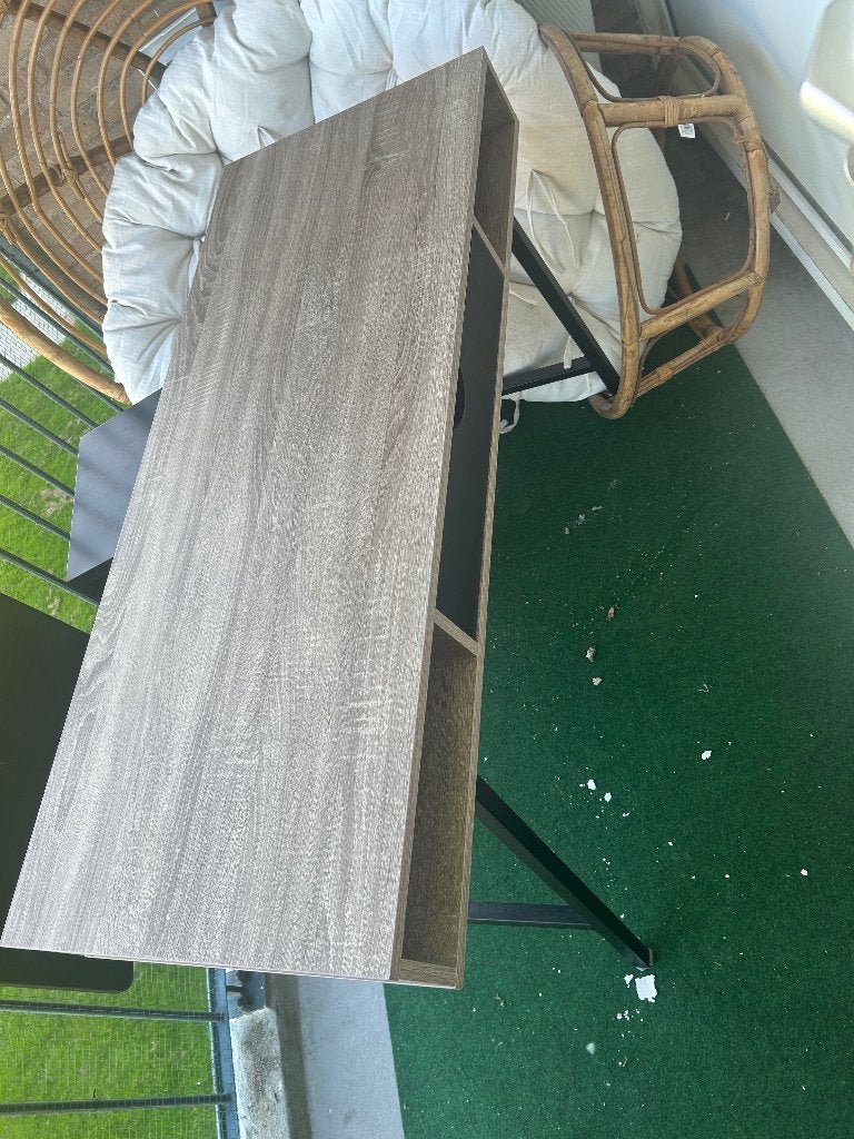 Abbetved Jysk bureau/kaptafel, Ophalen, Met lades, Gebruikt, Jysk
