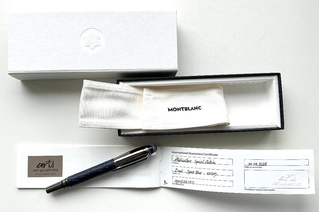 Montblanc Starwalker SpaceBlue Doué Vulpen (M). NOG NIEUW!, Ophalen of Verzenden, Nieuw, Vulpen, Mont Blanc