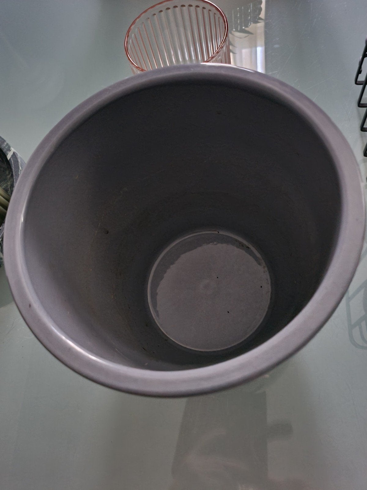 Grijze plantenpot 20/20 zie beschrijving, Tuin en Terras, Ophalen, Gebruikt, Rond, Binnen