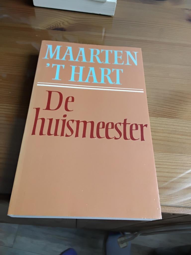 Maarten 't Hart, De huismeester, Ophalen of Verzenden