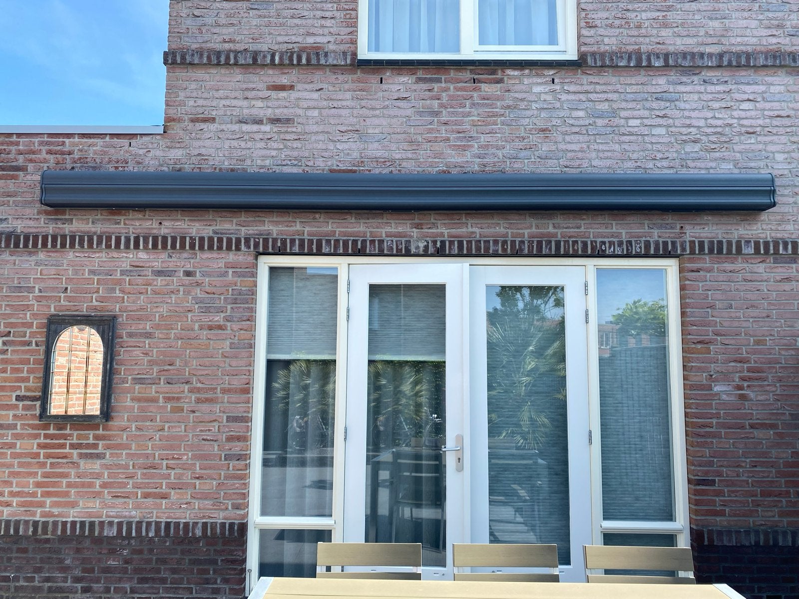 Curfu knikarmscherm met Somfy 10 motor, Ophalen, Zo goed als nieuw, Knikarmscherm, Elektrisch