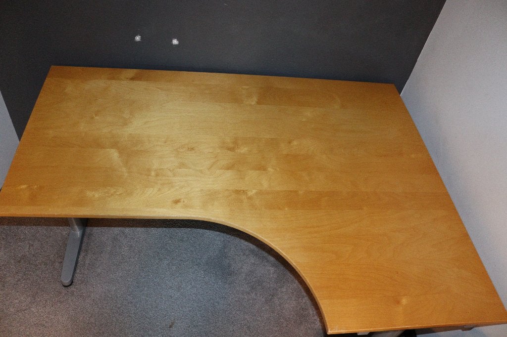 Galant Ikea Hoekbureau, Ophalen, In hoogte verstelbaar, Hout, Hoekbureau