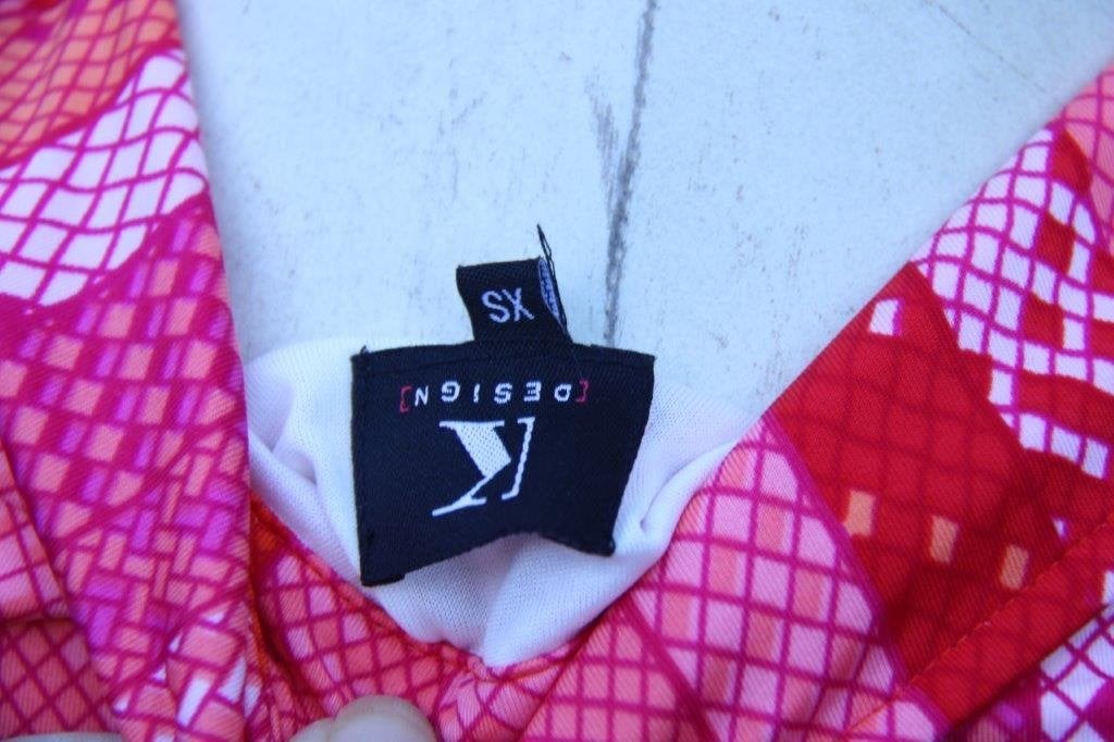 Doorknoopjurk rood/ roze K-Design mt XS Vaste prijs, K-design, Ophalen of Verzenden, Zo goed als nieuw, Maat 34 (XS) of kleiner
