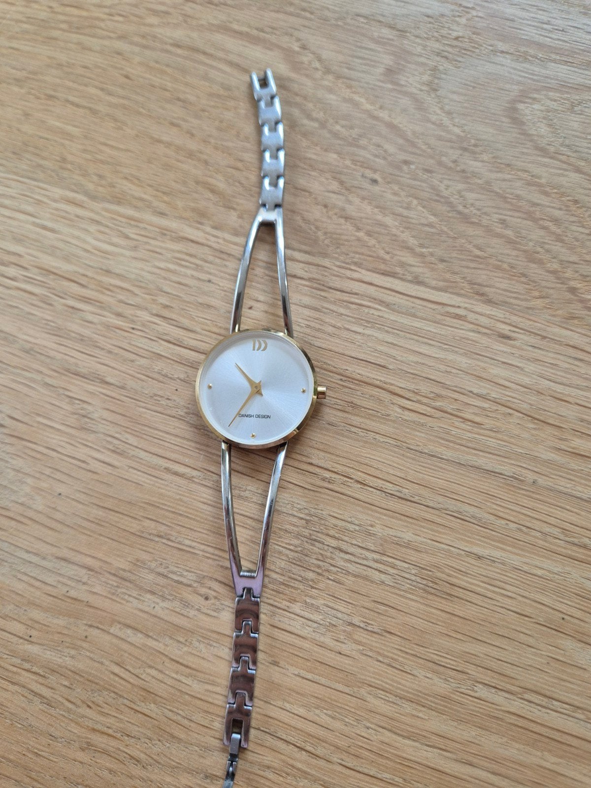 Danish Design Dameshorloge - Elegant en Tijdloos, Sieraden, Tassen en Uiterlijk, Overige merken, Staal, Gebruikt, Staal