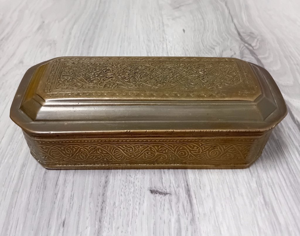antieke 19e-eeuwse messing tabaksdoos, Verzenden