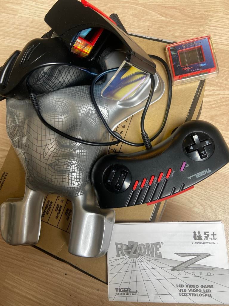 Tiger R-Zone Zorro LCD Video Game - Vintage Gaming, Spelcomputers en Games, Ophalen of Verzenden, Overige merken, Gebruikt