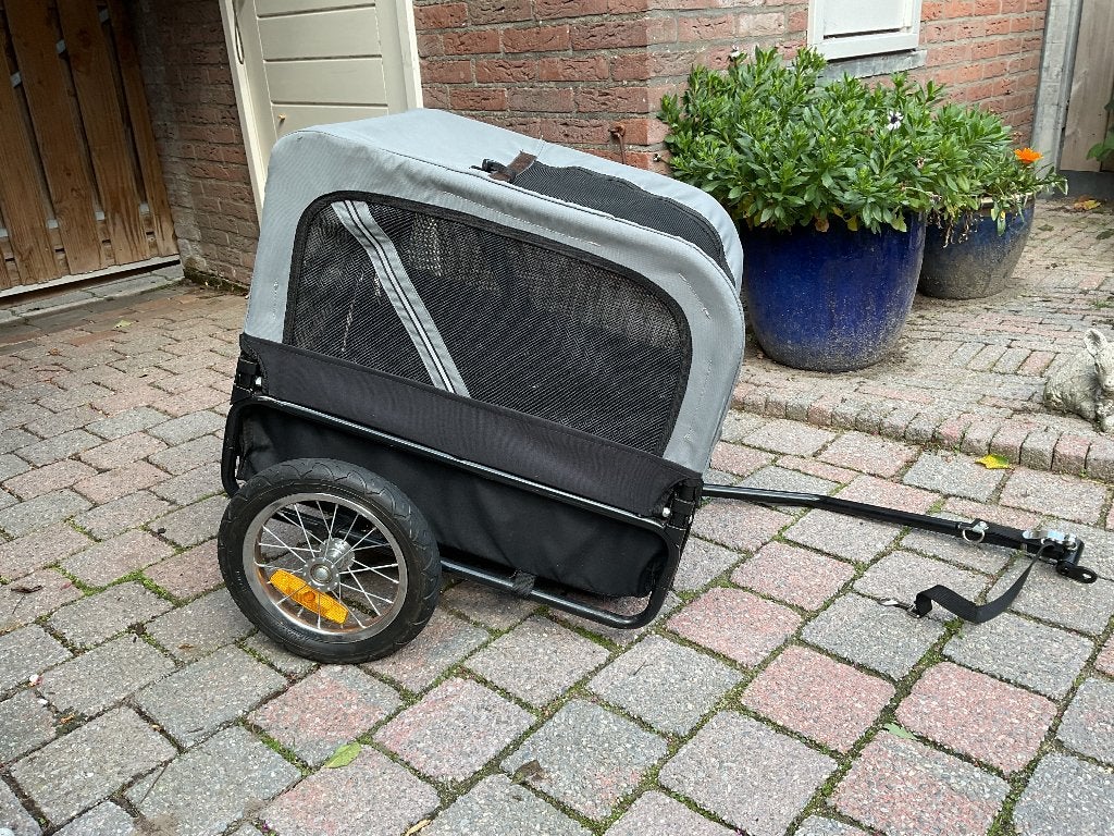 Hondenkar, Dieren en Toebehoren, Honden-accessoires, Ophalen, Zo goed als nieuw, Hondenfietskar
