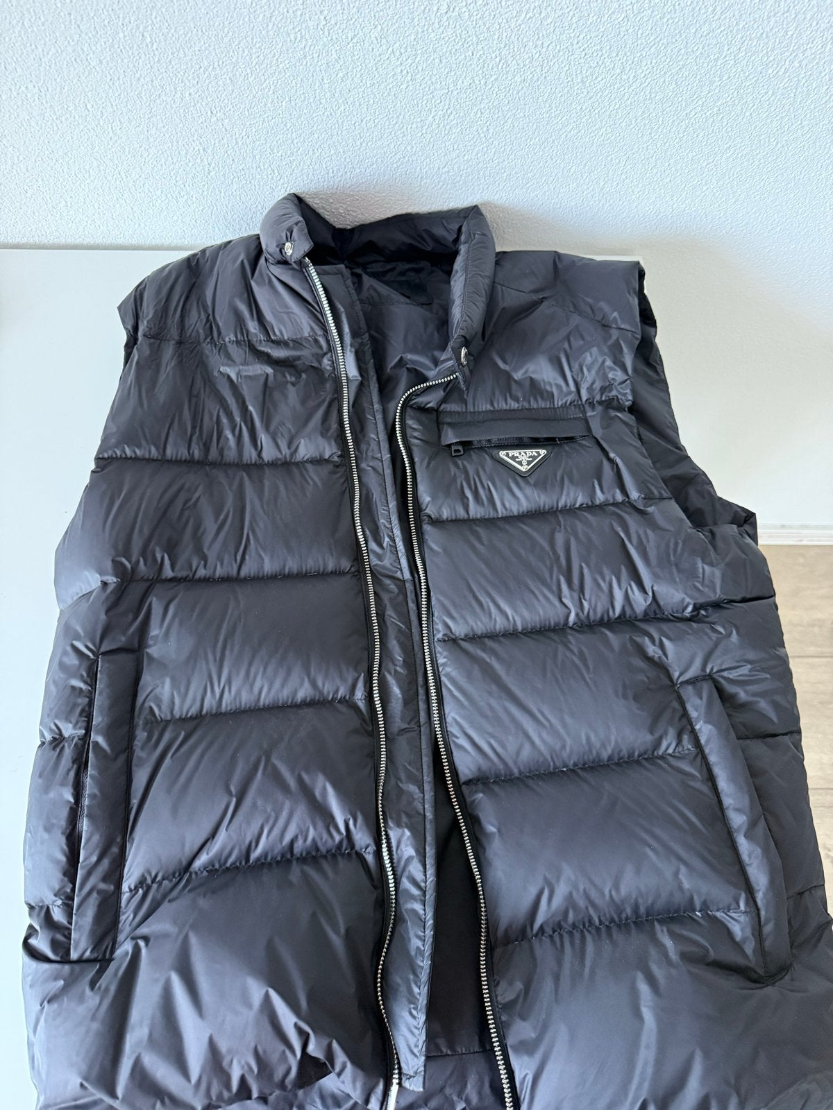 Prada Bodywarmer - Maat M/L, Kleding | Heren, Ophalen of Verzenden, Zo goed als nieuw, Maat 48/50 (M), Zwart
