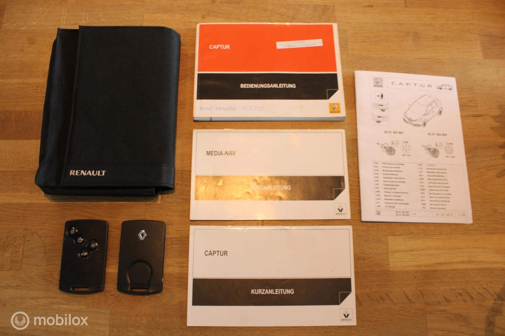 Foto 24 van Renault Captur 0.9 TCe Camera|Stoel verw.|Keyless