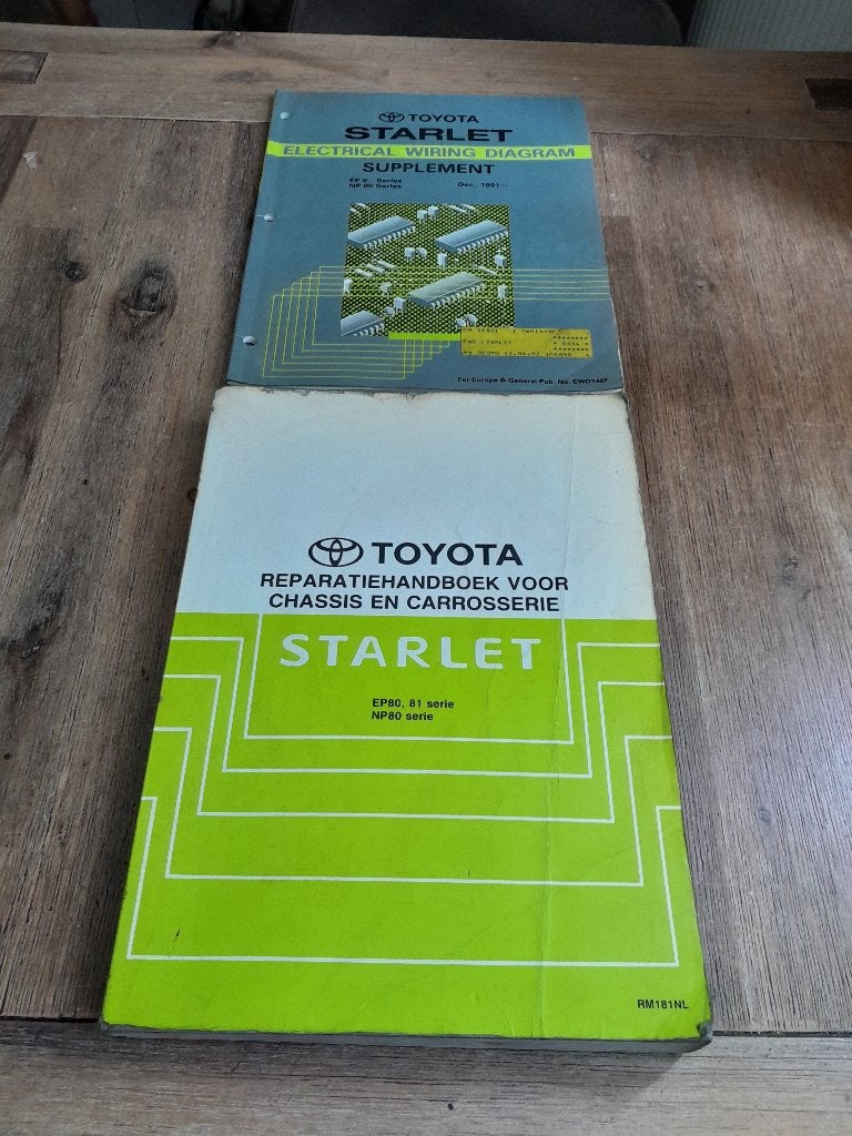 2 Originele WERKPLAATSHANDBOEKEN - TOYOTA STARLET P8 EP8 NP8, Verzenden