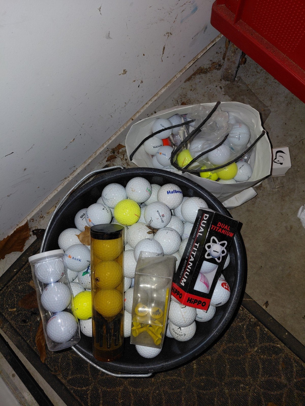 Grote partij golfballen en tees, Ophalen, Gebruikt, Bal(len)