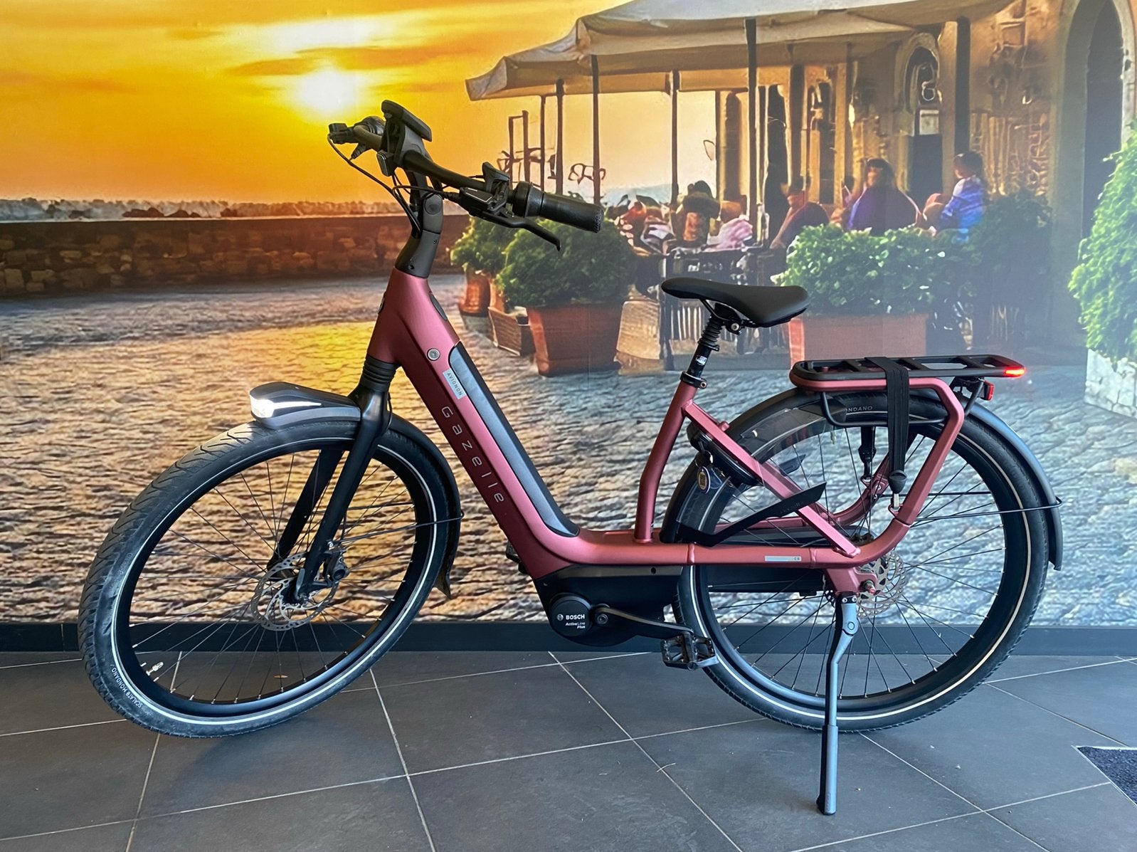 ❗️Gazelle Avignon c8 2023 625wh accu 12 maand GARANTIE❗️