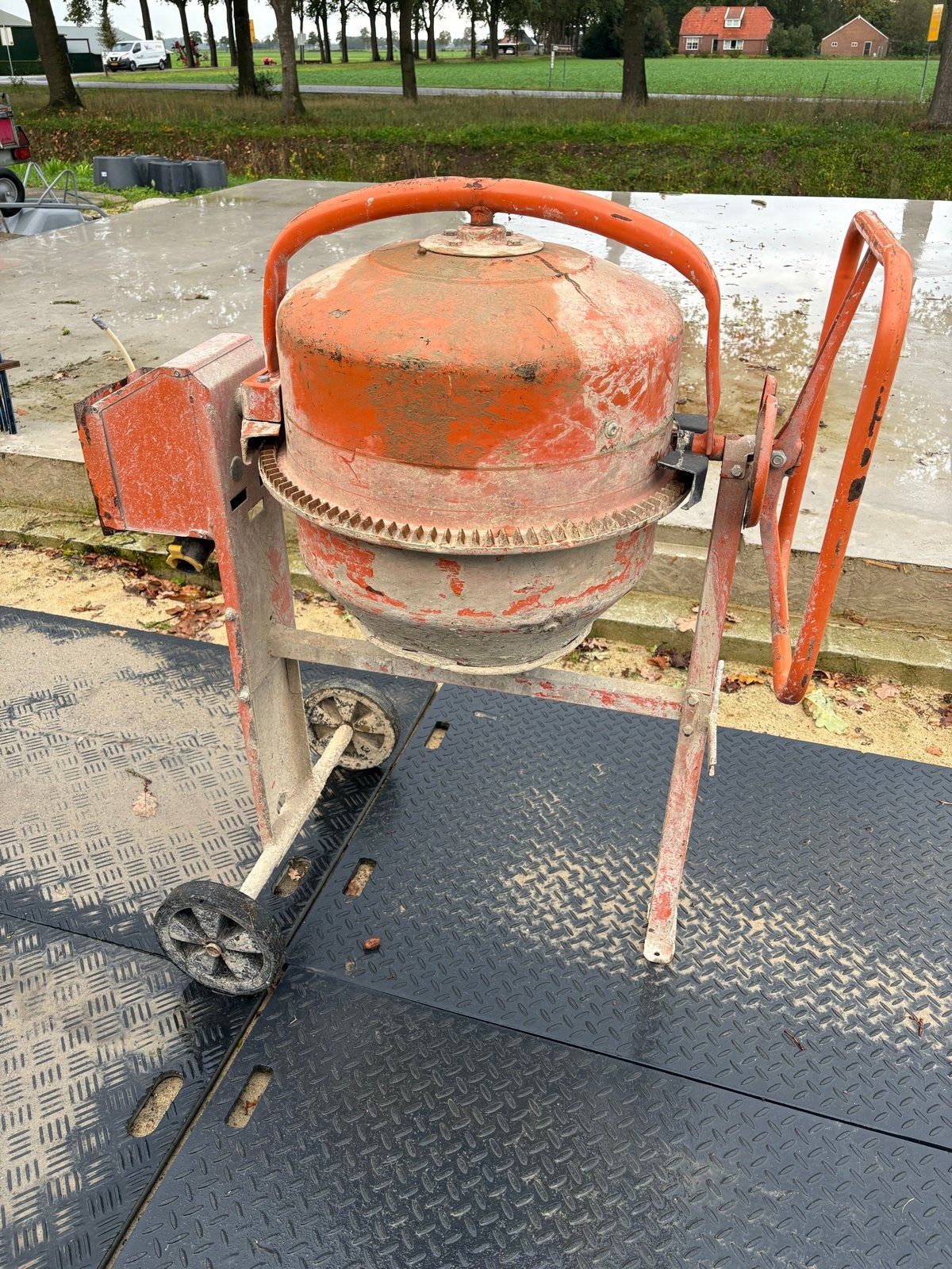 Lescha Euro-Mix 125 Betonmolen - lager defect, Ophalen, Gebruikt