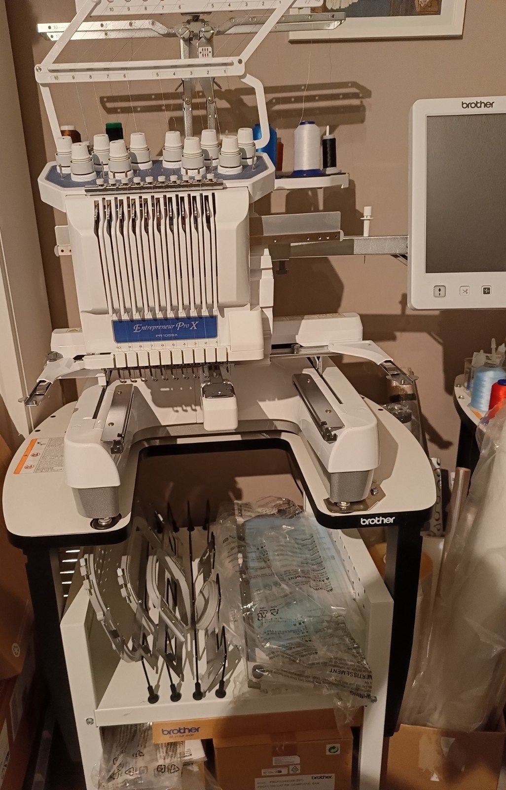 Brother Entrepreneur ProX pr1055x 10 nld, Hobby en Vrije tijd, Borduren en Borduurmachines, Ophalen, Borduurmachine