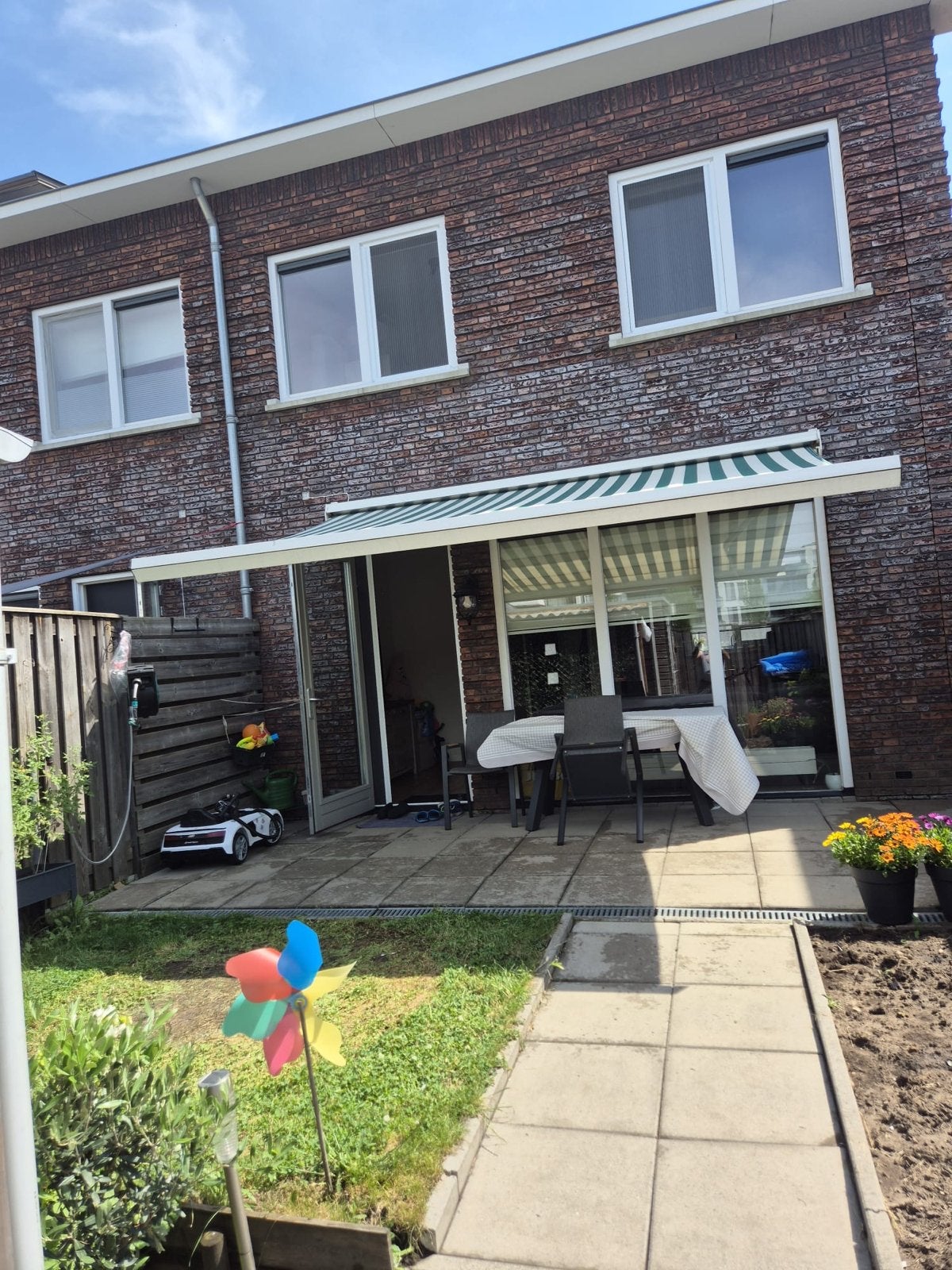 Nieuwe overkapping - Groen/wit gestreept zonnescherm, Ophalen, Zo goed als nieuw, Overige typen