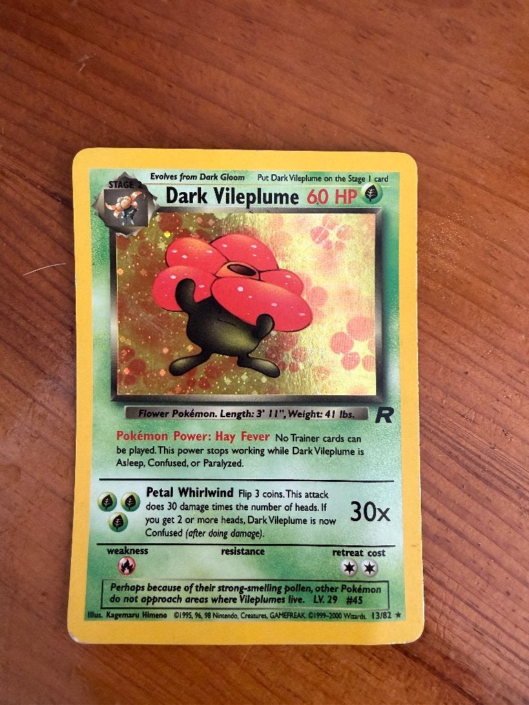 Dark Vileplume 13/82 — Team Rocket holo, Ophalen of Verzenden, Zo goed als nieuw, Losse kaart