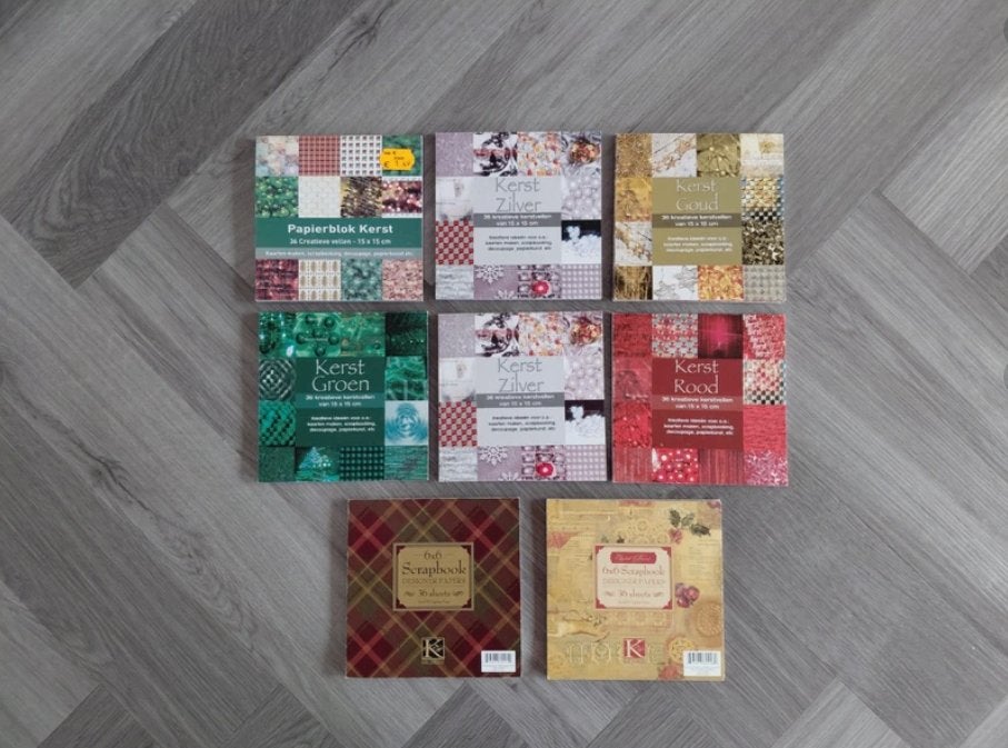 8 blokjes kerst designpapier 15x15cm, Hobby en Vrije tijd, Scrapbooking, Ophalen of Verzenden, Nieuw, Papier of Karton, Scrap