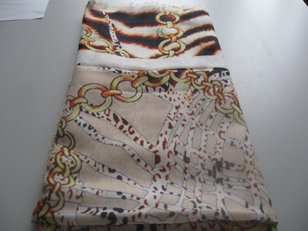 Dames sjaal, Ophalen of Verzenden, Zo goed als nieuw, Maat 46/48 (XL) of groter, Sjaal