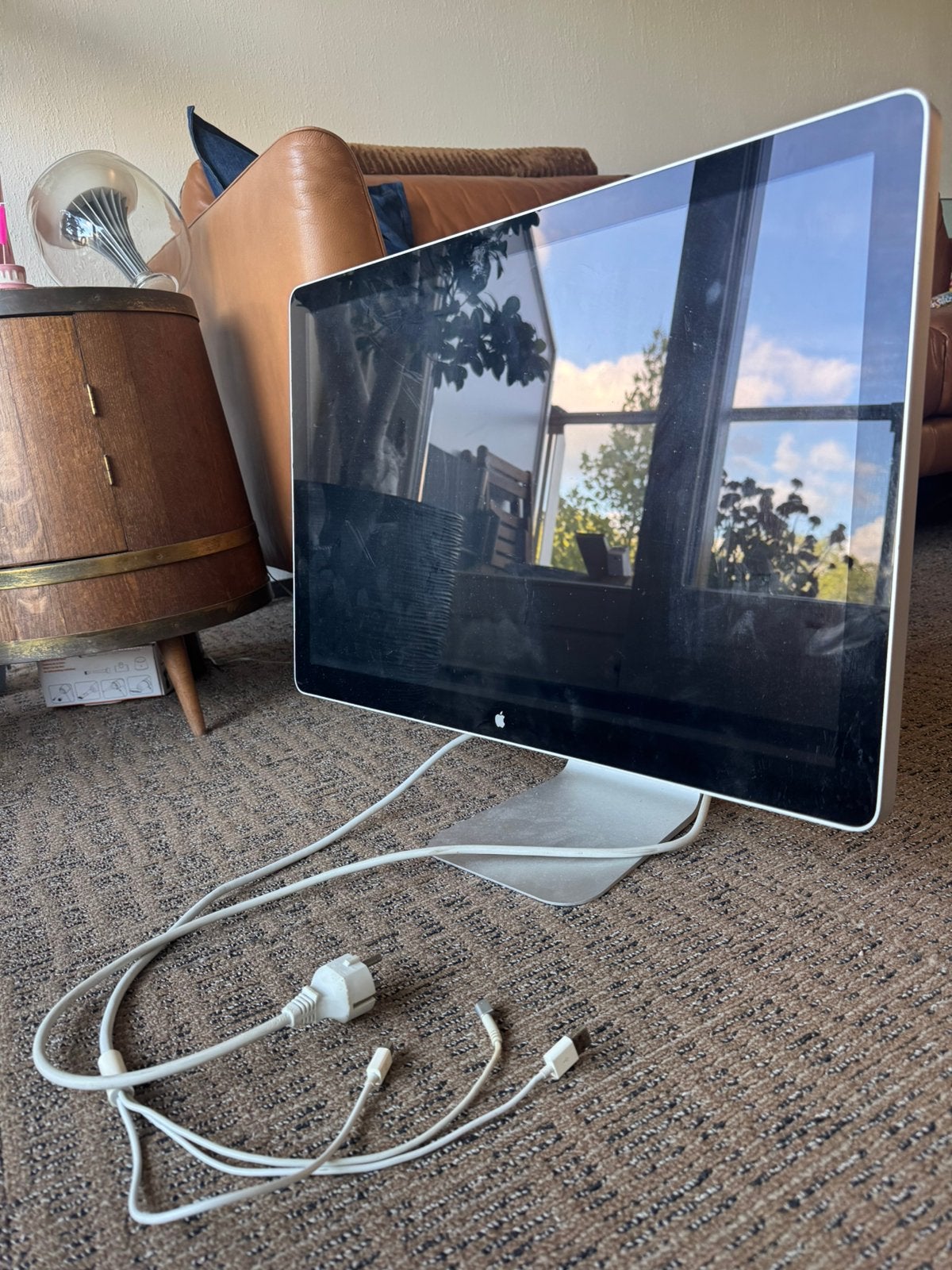 Foto 12 van Apple LED Cinema Display 24 inch – werkend met beeldstoring