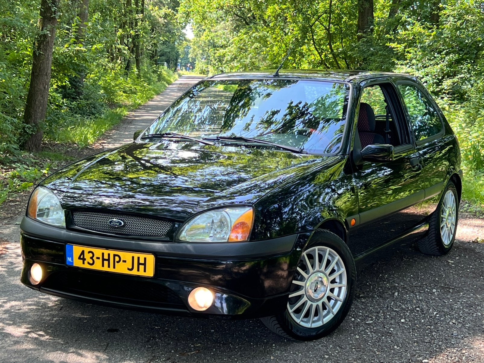 Ford Fiësta 1.6 16V Sport ST *NAP* 103PK, Airco, Bluetooth, 1596 cc, Stof, 4 cilinders, Handgeschakeld