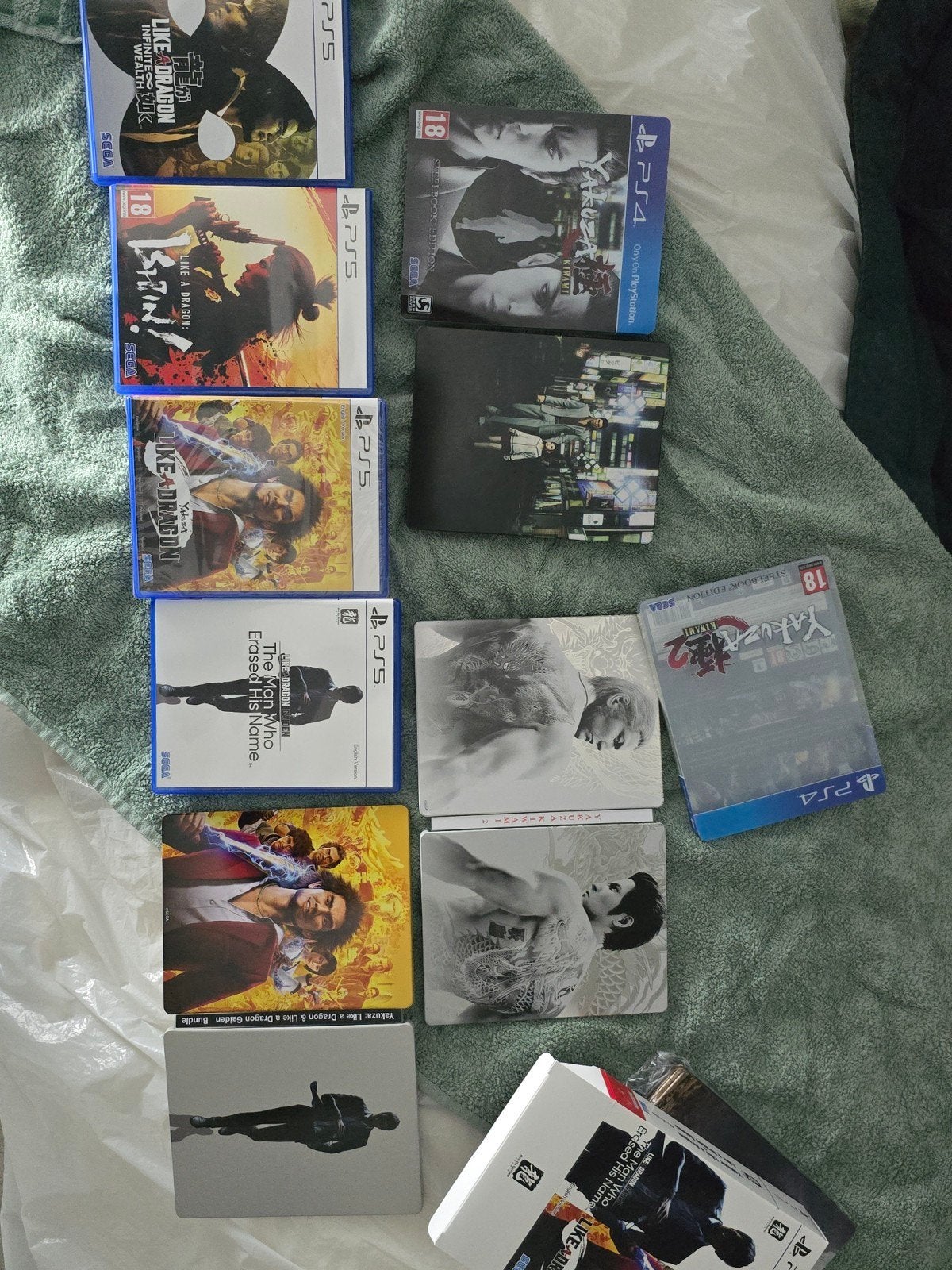 Yakuza,like a dragon, Ophalen of Verzenden, Zo goed als nieuw, Met 1 controller