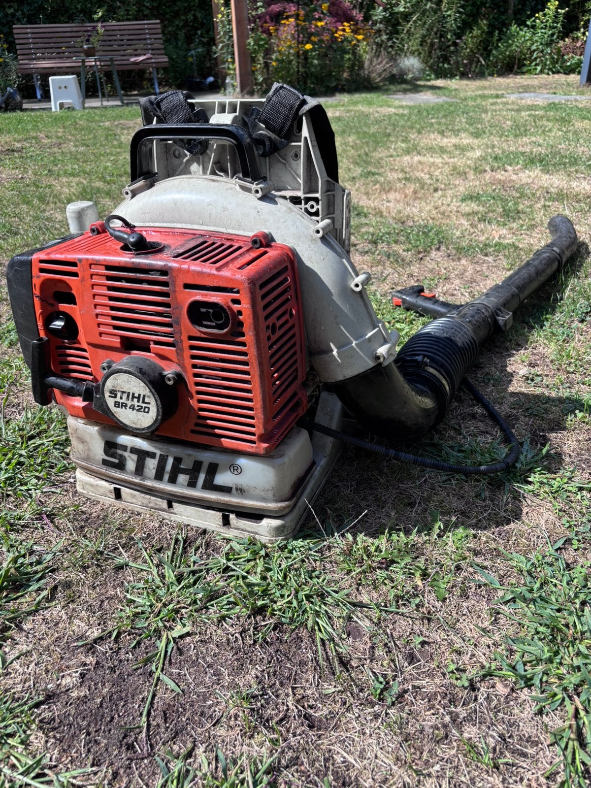 Stihl BR 420 bladblazer met handige rugsteunen, Ophalen, Zo goed als nieuw, Benzine