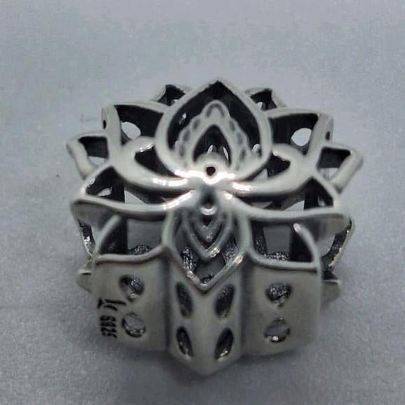 Pandora bedel lotusbloem zilver, Sieraden, Tassen en Uiterlijk, Bedels, 1 bedel, Ophalen of Verzenden, Zilver, Pandora