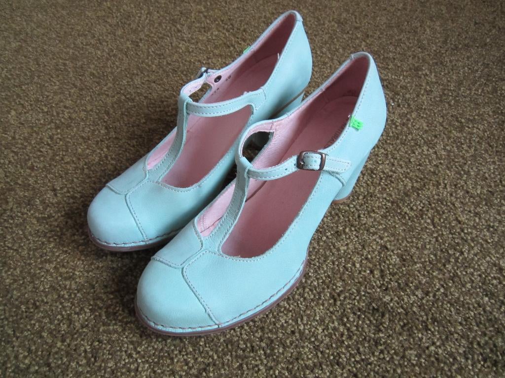 Hoge hak schoenen El Naturalista mintgroen maat 40, Ophalen of Verzenden, Schoenen met hoge hakken, Groen, Onbekend