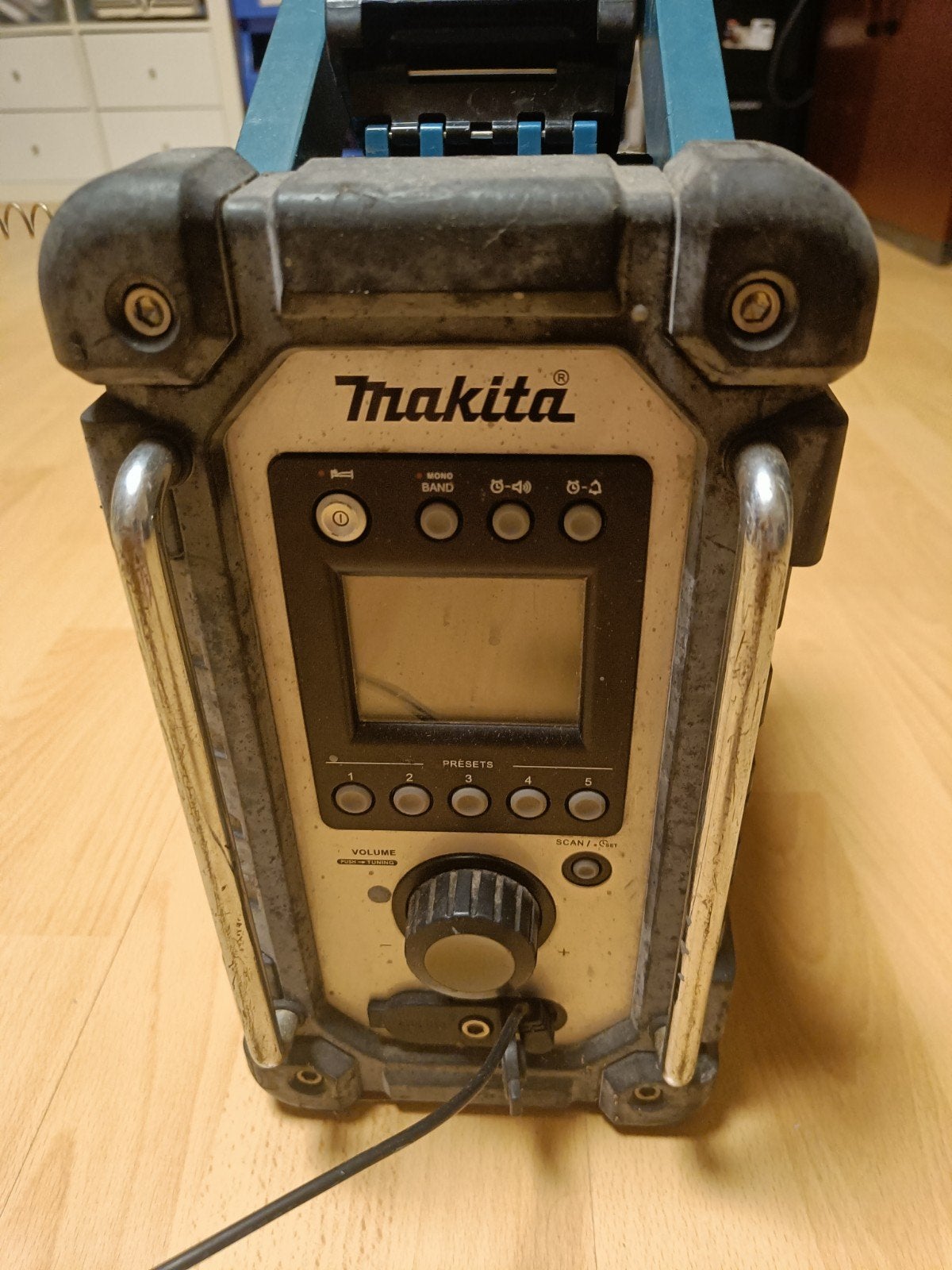 Makita DMR102 Bouwradio, Ophalen of Verzenden, Gebruikt, Bouwradio