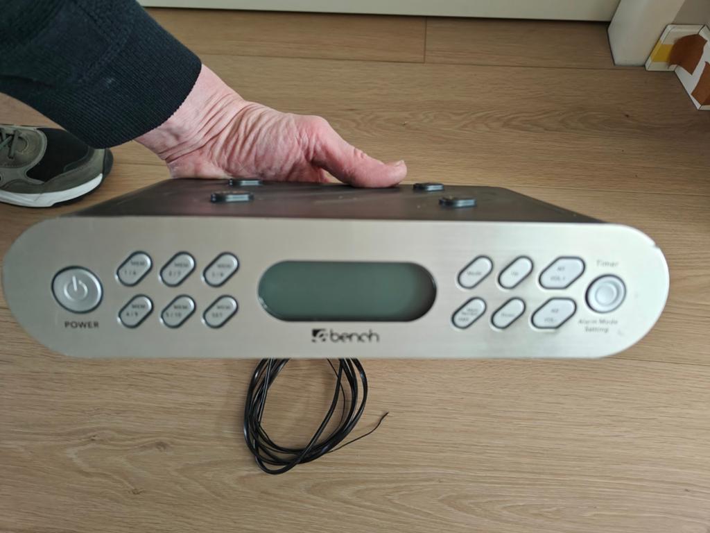 Benson keukenradio / saunaradio, Audio, Tv en Foto, Radio's, Ophalen of Verzenden, Gebruikt