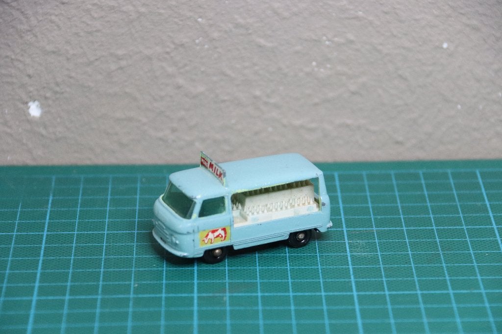 Lesney Matchbox Commer Bottle Float Melkboer nr. 21, Ophalen of Verzenden, Zo goed als nieuw, Auto