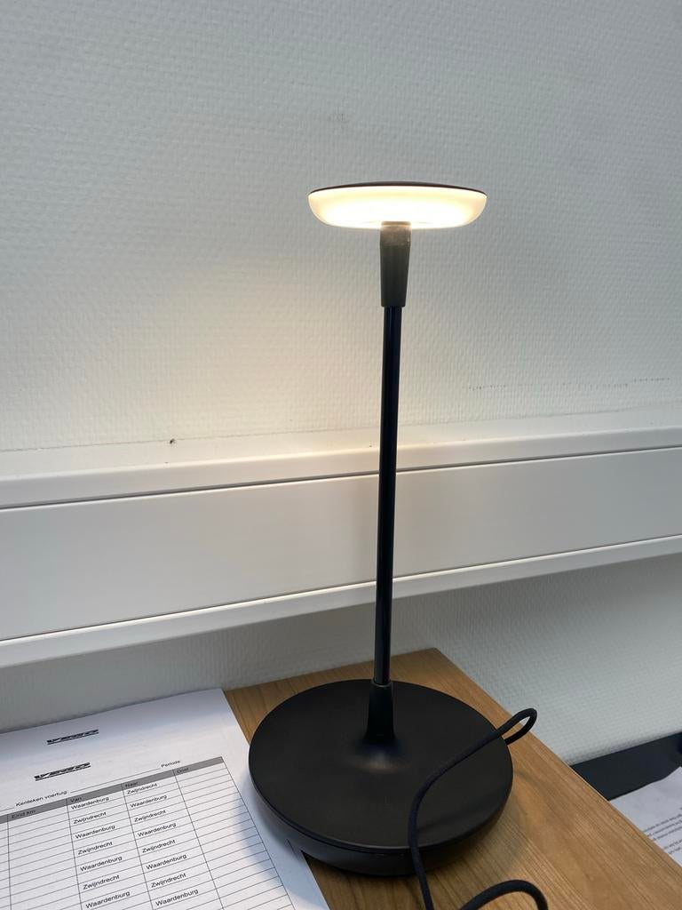 Moderne Zwarte Tafellamp - Strak Design in-lite, Ophalen, Zo goed als nieuw, Overige materialen, Minder dan 50 cm