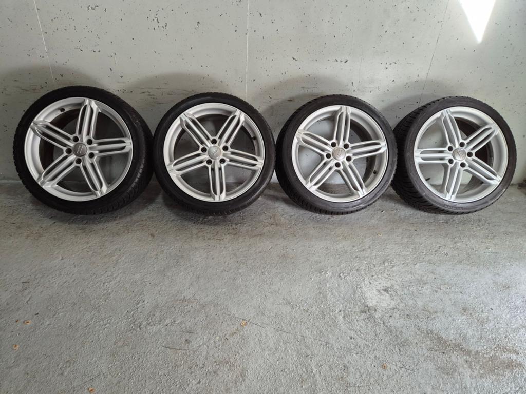 5x112 / 18inch AUDI VW SEAT SKODA WINTERSET 225 40 18, Auto-onderdelen, Banden en Velgen, Ophalen, 18 inch, Banden en Velgen, Winterbanden