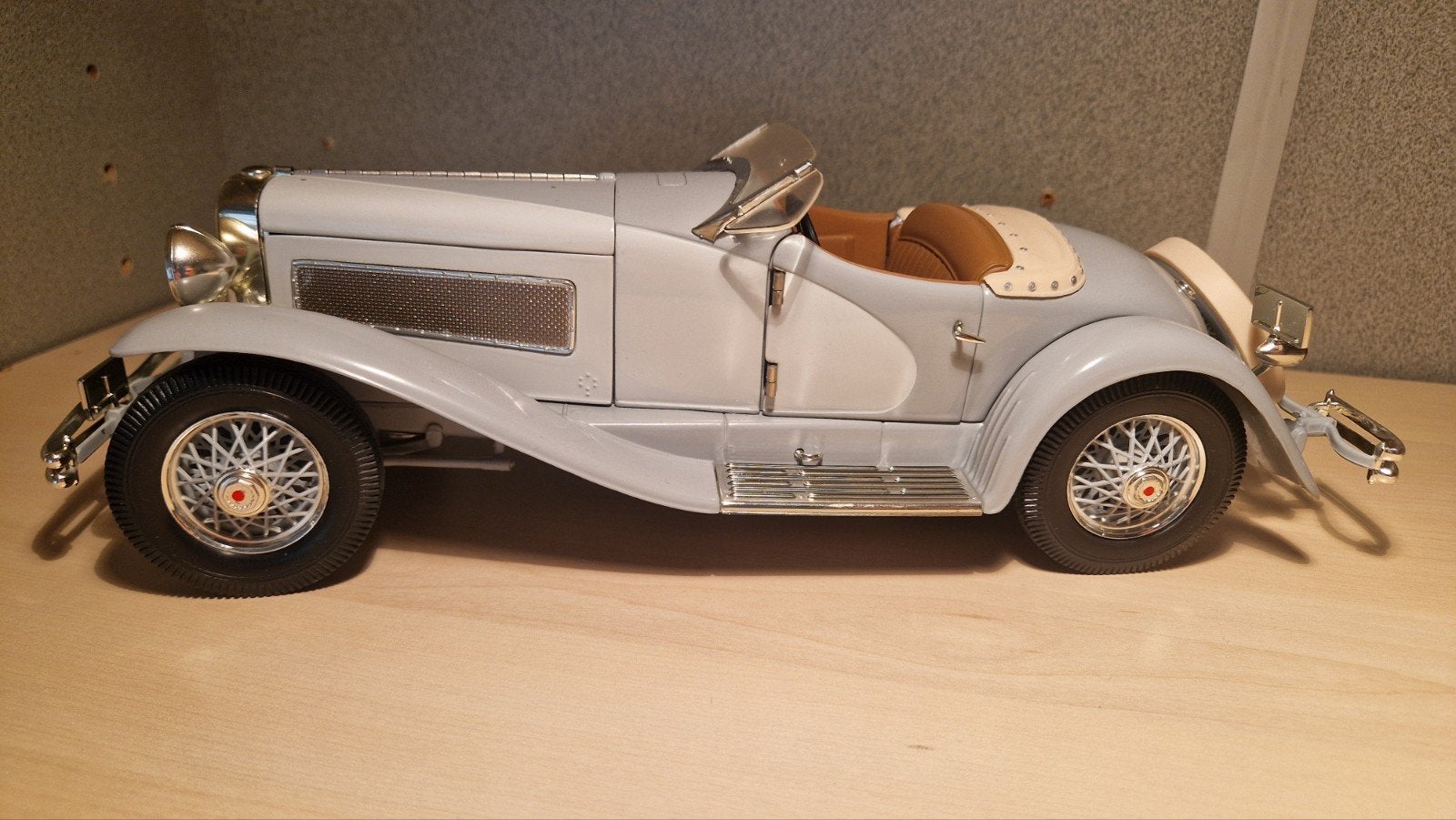 ​Klassieke Duesenberg Model J (1:18) - Zeer gedetailleerd, Hobby en Vrije tijd, Modelauto's | 1:18, Ophalen of Verzenden, Zo goed als nieuw