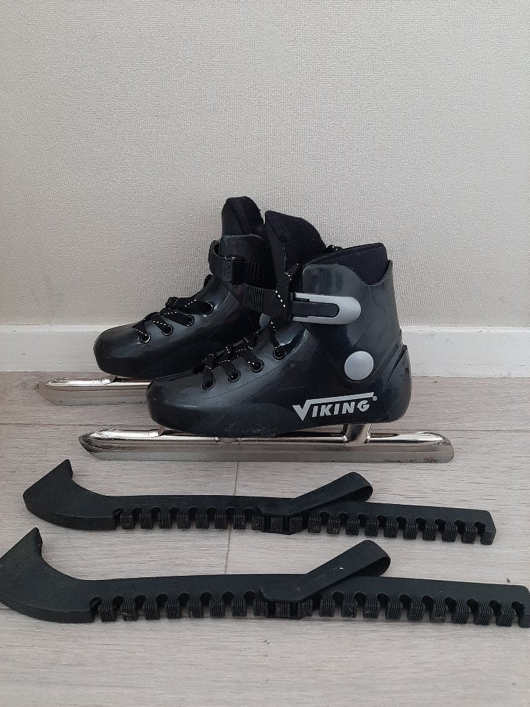 Combinoren Viking  met beschermers - maat 33, Sport en Fitness, Schaatsen, Ophalen, Gebruikt, Combinoren, Viking