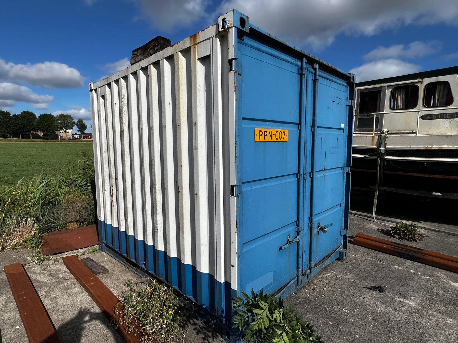 10ft container, Ophalen