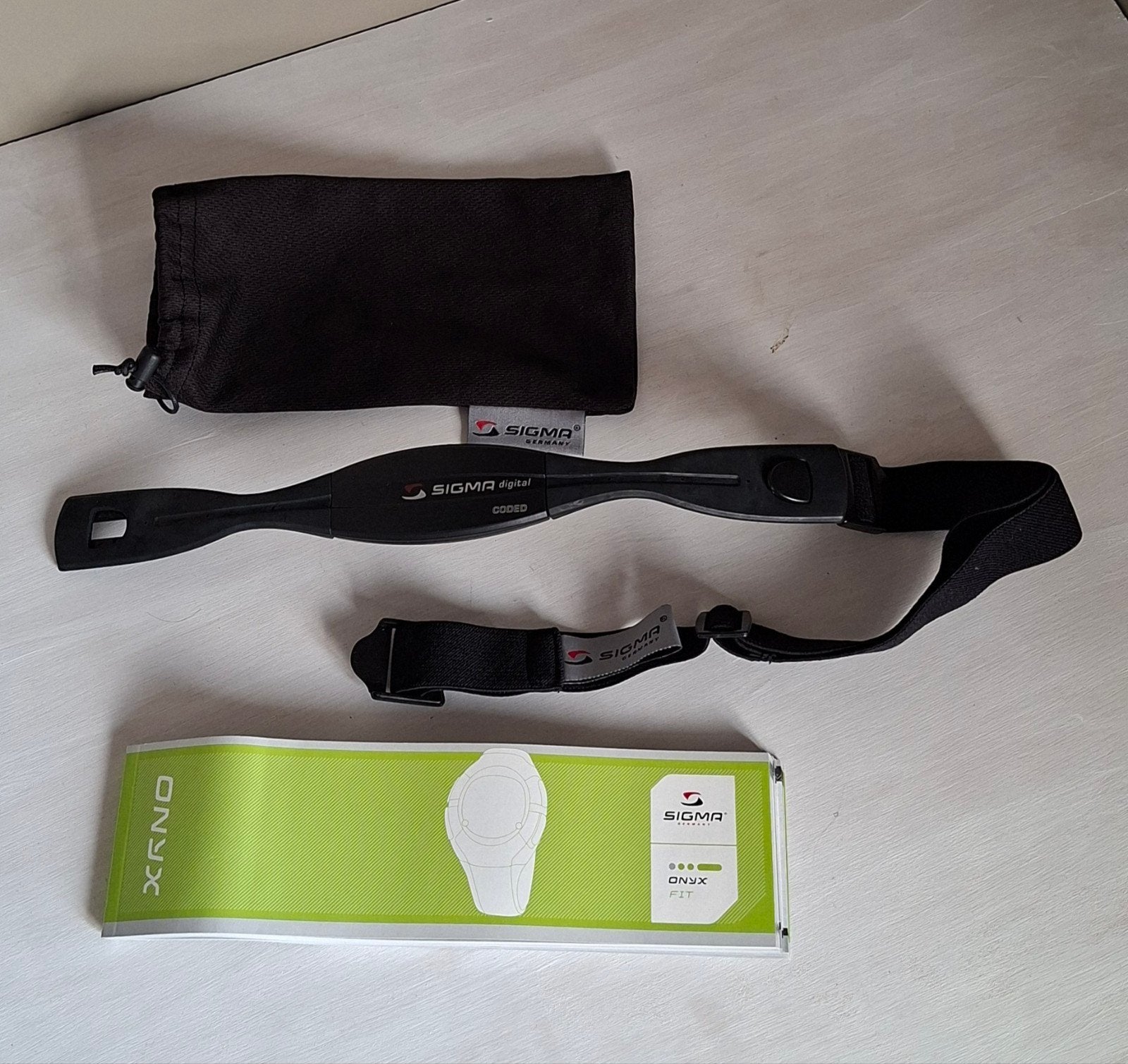 Sigma Onyx Fit hartslagmeter met borstband, Sport en Fitness, Ophalen