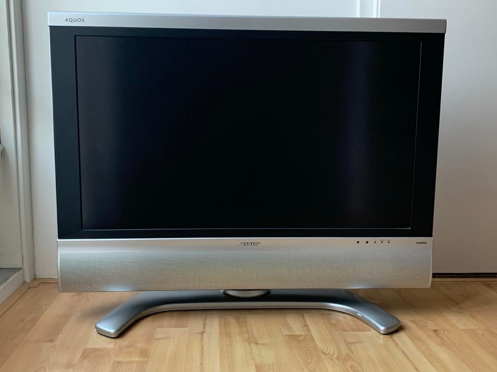 Sharp Aquos LC-37P50E LCD TV  55 inch, met afstandsbediening, 50 Hz, Zo goed als nieuw, Sharp, HD Ready (720p)